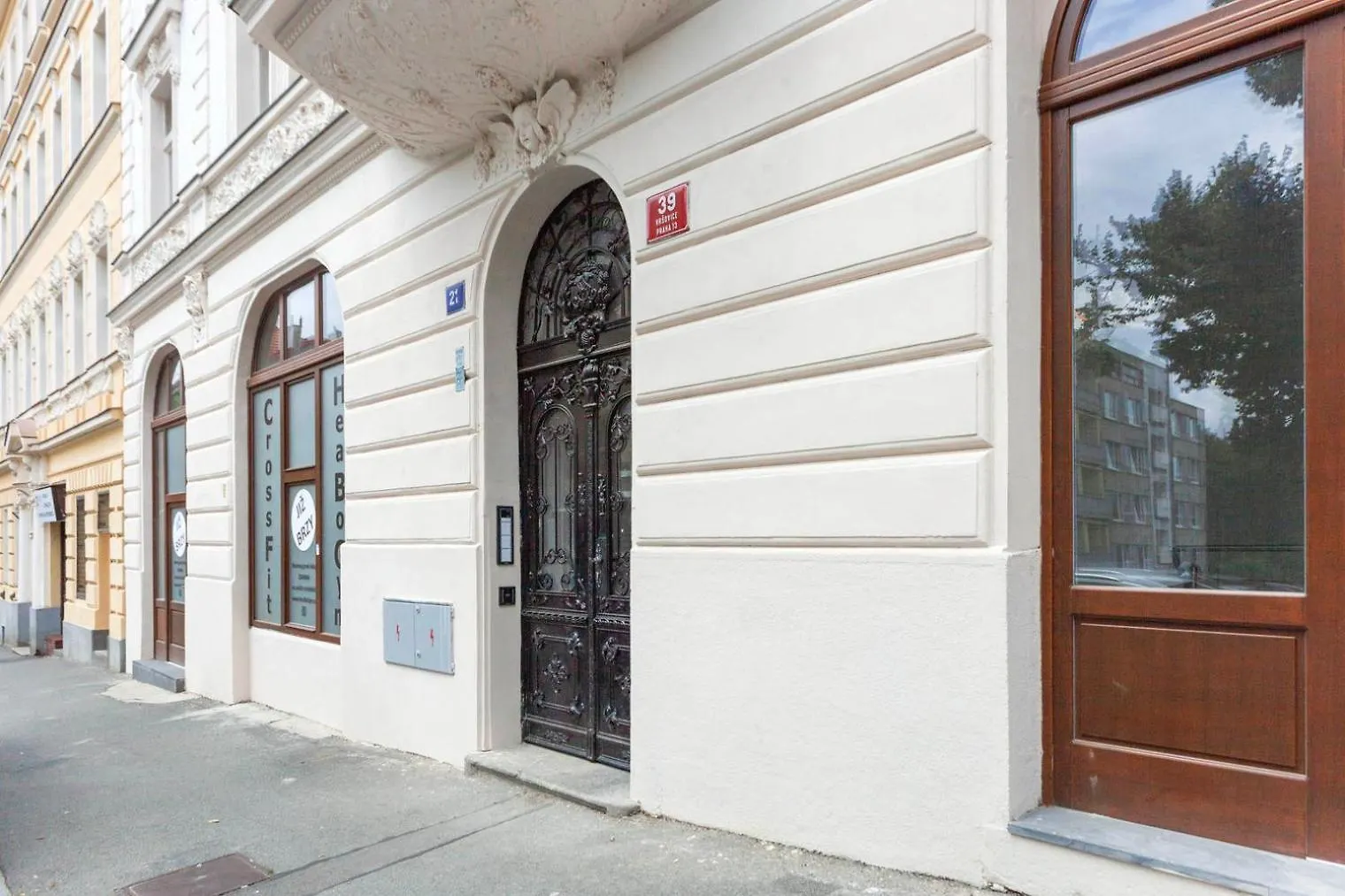 Blueground Vrsovice Near Renaissance-Style Park Prg-7 Apartment Prague
